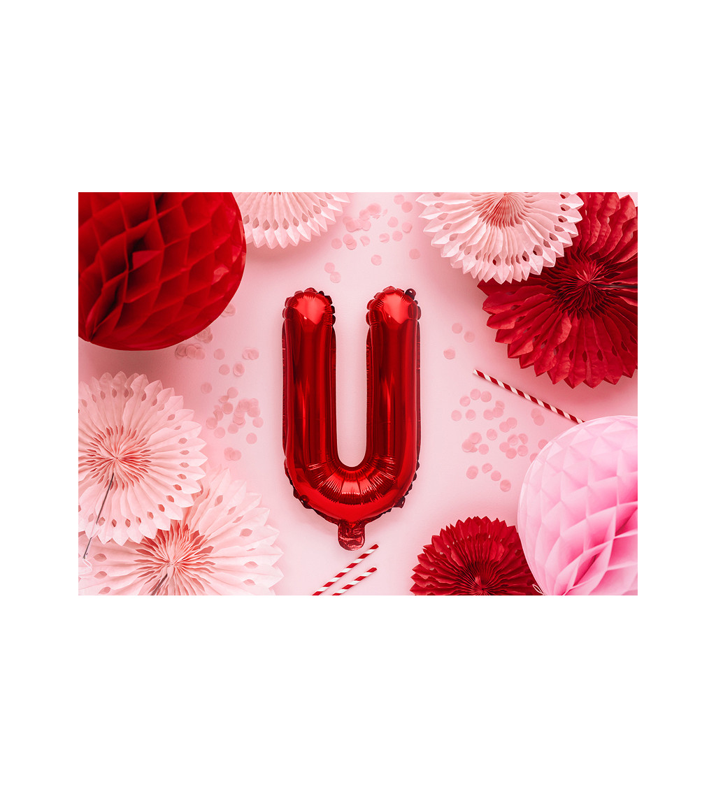 Malé červené písmeno - U
